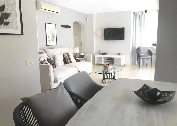 La Caleta Luxury Seaside Villa With 3 Bedrooms And Private Pool * Адехе